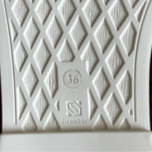 Steve Madden Laverne Leather Studded Slide Sandals - Picture 5 of 10